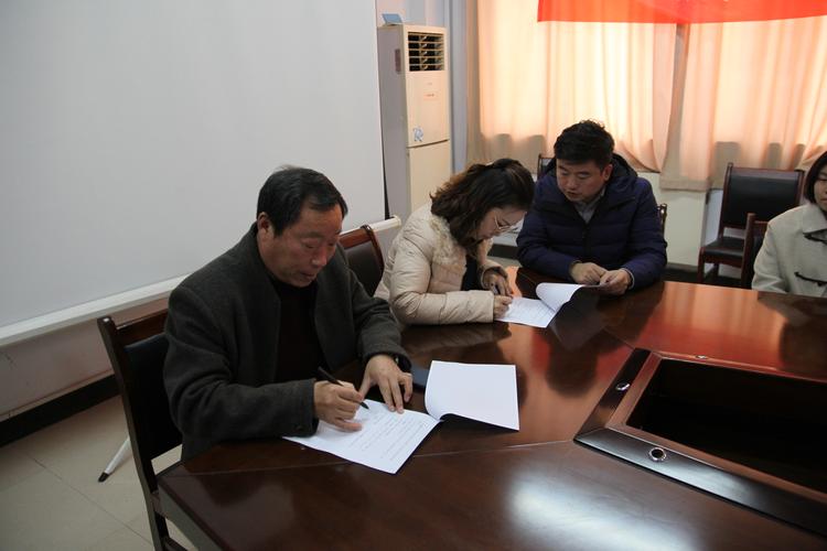 信息工程學院與河南云和數據信息技術公司簽署戰略合作協議——共筑信息技術咨詢新高地